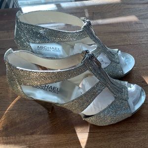 Micheal Kors Berkley T Strap glitter.